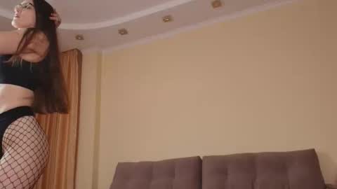 vanessa online show from March 21, 7:07 pm