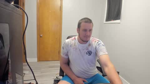 Snapshot of magicman176 chatting on October 26, 1:01 pm Magic176 online show from October 26, 1:01 pm