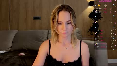 magicpeaach online show from February 11, 5:07 pm