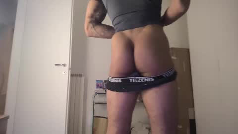 Magicsempai online show from February 11, 1:09 pm