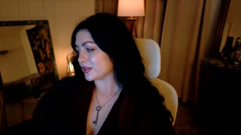 Magnolia Maggie Maggie Jane  online show from June 18, 2:28 am