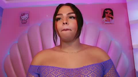 CamiiGarcia online show from March 28, 1:45 pm