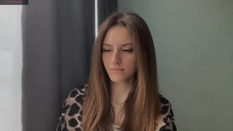 M I A online show from April 12, 8:51 am