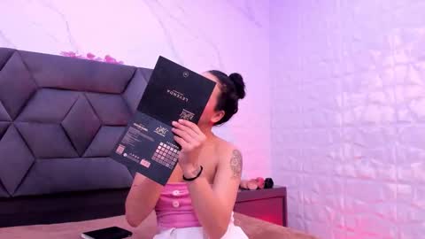 Maia  online show from October 31, 11:54 am