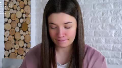 Lucy online show from November 11, 2:14 am