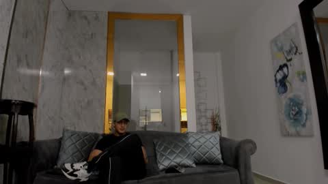 MAIK MEJIA online show from February 16, 8:51 pm