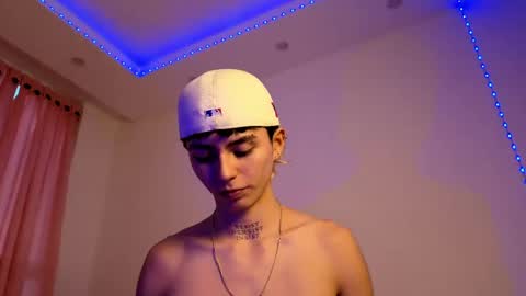 maiky_cooper01 online show from April 11, 4:33 pm