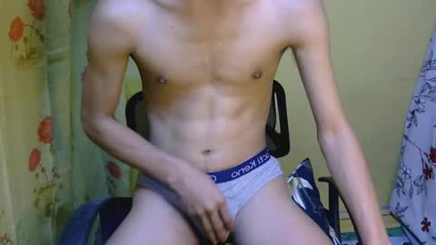 Annalyn online show from April 18, 2:41 pm