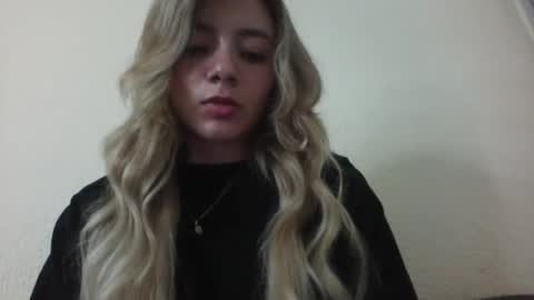 majo_gomezz online show from February 12, 12:36 am