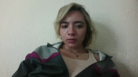 majo_gomezz online show from November 6, 1:19 am