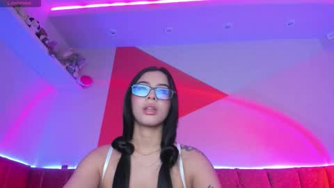 Majo Gomez online show from March 11, 10:40 am