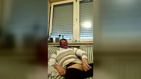makavelimob online show from June 14, 7:27 pm