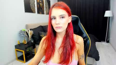 Snapshot of make_love_1 chatting on October 5, 3:48 am Chloe online show from October 5, 3:48 am