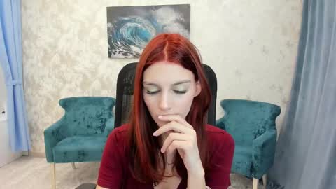 Snapshot of make_love_1 chatting on February 19, 4:01 am Chloe online show from February 19, 4:01 am