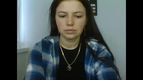 make_mesmile online show from February 9, 7:45 am