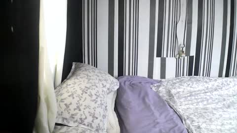 Snapshot of makekeanacum chatting on February 5, 4:48 am SWEET KEANA online show from February 5, 4:48 am