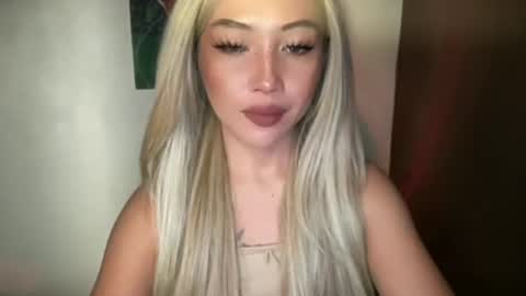 KEANA online show from June 1, 11:33 am