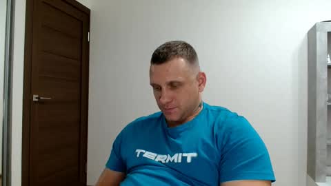 Snapshot of malchyshka chatting on October 21, 9:40 pm malchyshka online show from October 21, 9:40 pm