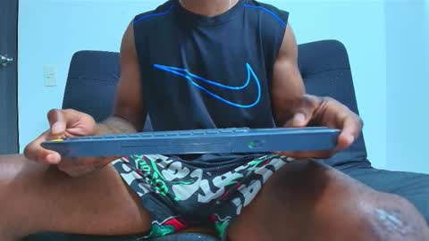 Malcom online show from February 22, 3:21 am