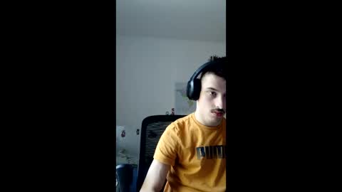male20y online show from May 28, 4:49 pm
