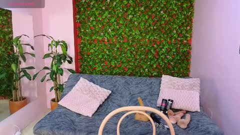 malen_fitnessmilf online show from April 5, 12:13 pm