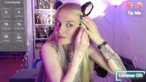 Mischelle online show from January 29, 2:19 am