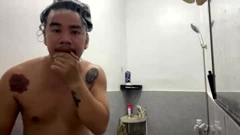 malia online show from March 11, 9:12 am