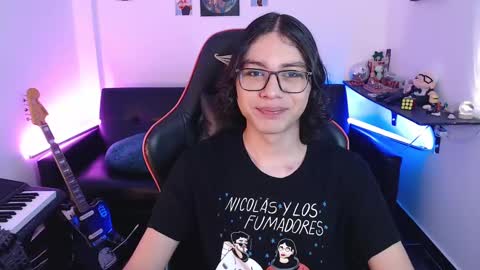 Snapshot of malik_harrison_ chatting on March 8, 3:56 pm Malik online show from March 8, 3:56 pm