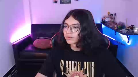 Snapshot of malik_harrison_ chatting on September 11, 4:19 pm Malik online show from September 11, 4:19 pm