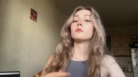 Alice online show from July 4, 12:31 pm