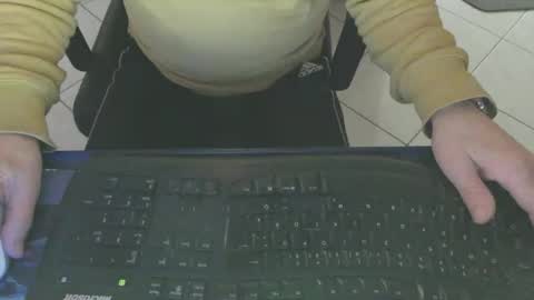 maly246 online show from February 15, 8:24 am