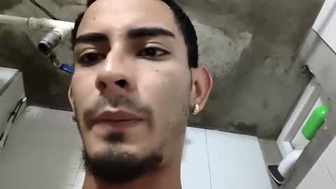 Mickey online show from April 27, 3:42 pm