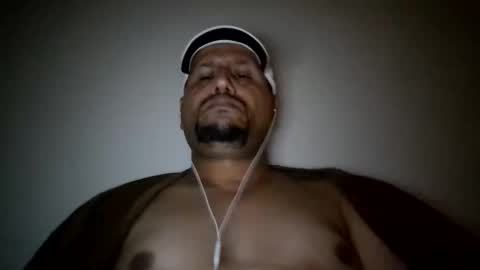 Snapshot of man_new chatting on March 11, 4:08 am Man new online show from March 11, 4:08 am