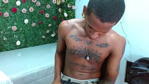 man_san11 online show from November 20, 6:49 pm