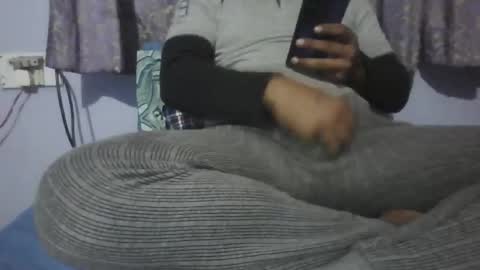 mananmathew95 online show from December 19, 6:47 pm