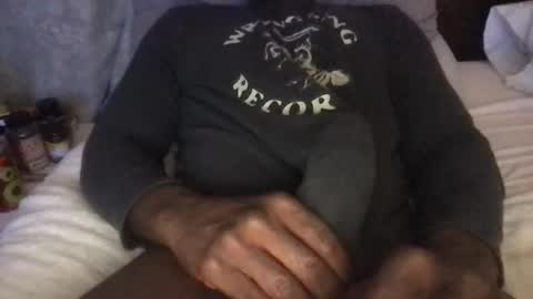 Snapshot of mandingogy3493 chatting on October 22, 2:04 am mandingogy3493 online show from October 22, 2:04 am