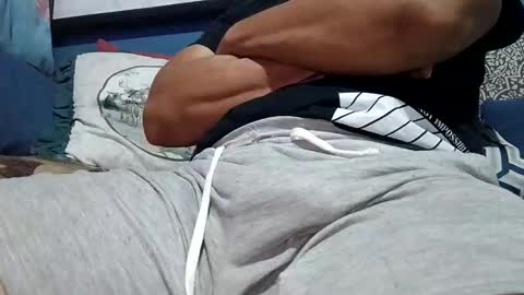 mandrilo7379 online show from November 17, 6:05 am