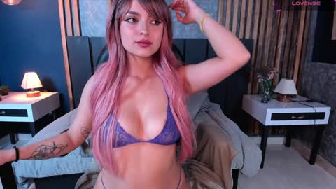 Mandy online show from January 4, 12:59 pm