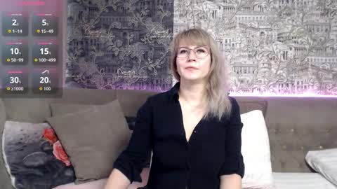 Mandy  online show from November 2, 10:15 am