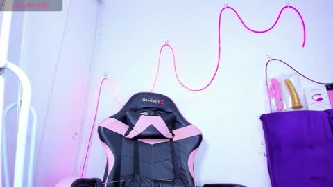 Mandy Mosquera online show from February 19, 9:47 pm