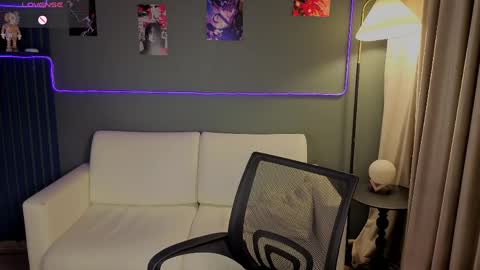 Luna online show from May 5, 10:26 pm