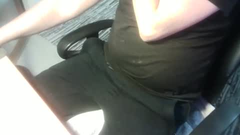 Snapshot of manswed chatting on October 27, 11:32 am manswed online show from October 27, 11:32 am