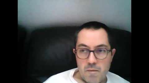 Snapshot of manu5933 chatting on January 10, 12:58 pm manu5933 online show from January 10, 12:58 pm