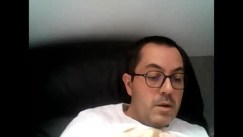 Snapshot of manu5933 chatting on September 10, 11:22 am manu5933 online show from September 10, 11:22 am