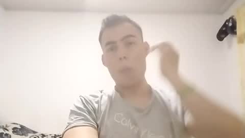 manuel9810 online show from December 31, 6:37 am