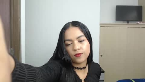 Manuela online show from March 2, 6:47 pm