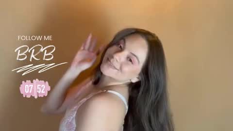 Snapshot of manuela_miiller chatting on September 13, 8:11 pm Manuela Miller           online show from September 13, 8:11 pm