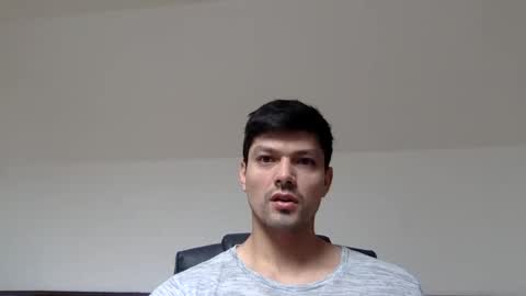 Snapshot of manuelgasdcon chatting on December 5, 1:11 pm manuelgasdcon online show from December 5, 1:11 pm