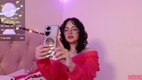 Manu  online show from December 17, 12:12 am