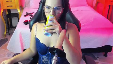 Mara  online show from November 6, 2:25 am